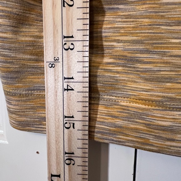 Outdoor Voices Freeform Flow Crop Top in Yellow, Women's‎ Size Medium - Picture 9 of 11